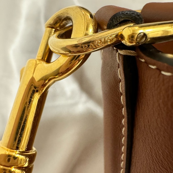 Celine Teen Bucket Bag - Picture 6 of 15